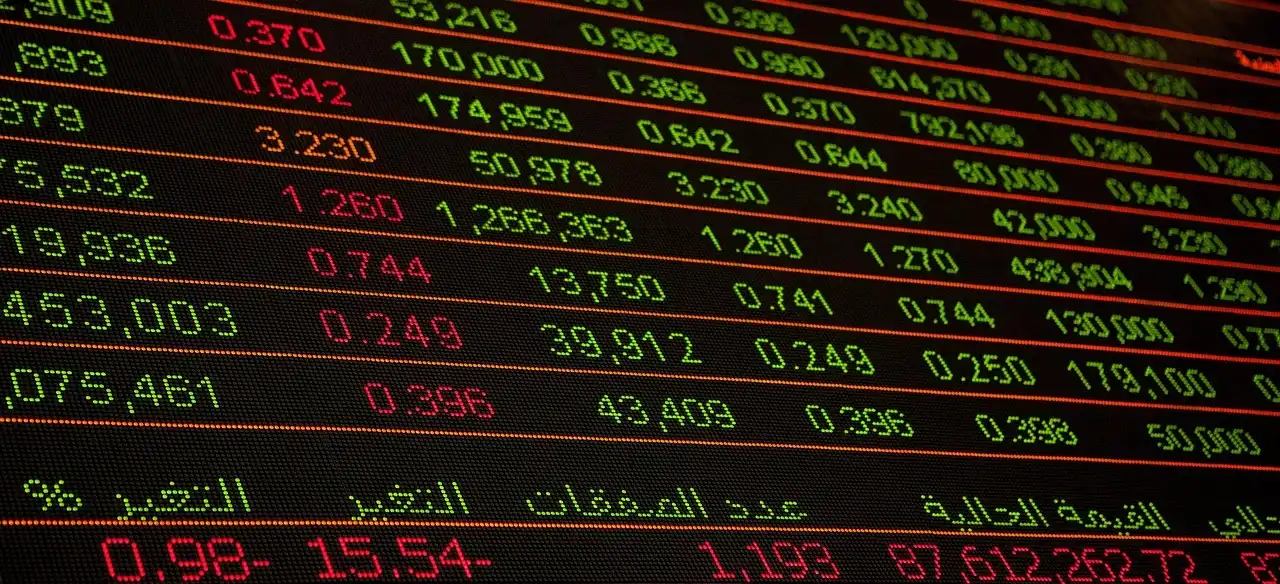 Peer-to-peer crypto trading on Etherealux Flux platform for beginners in 2025