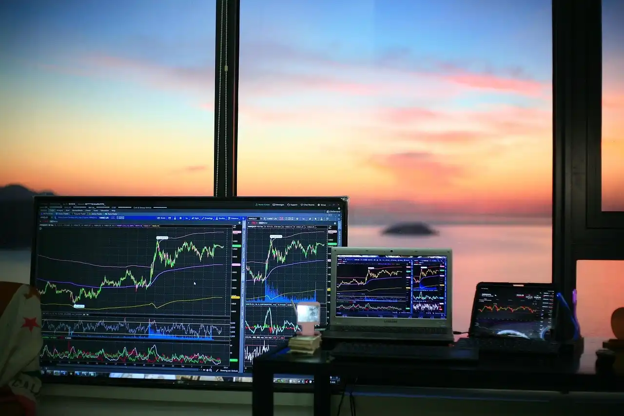 Peer-to-peer crypto trading on Etherealux Flux platform for beginners in 2025